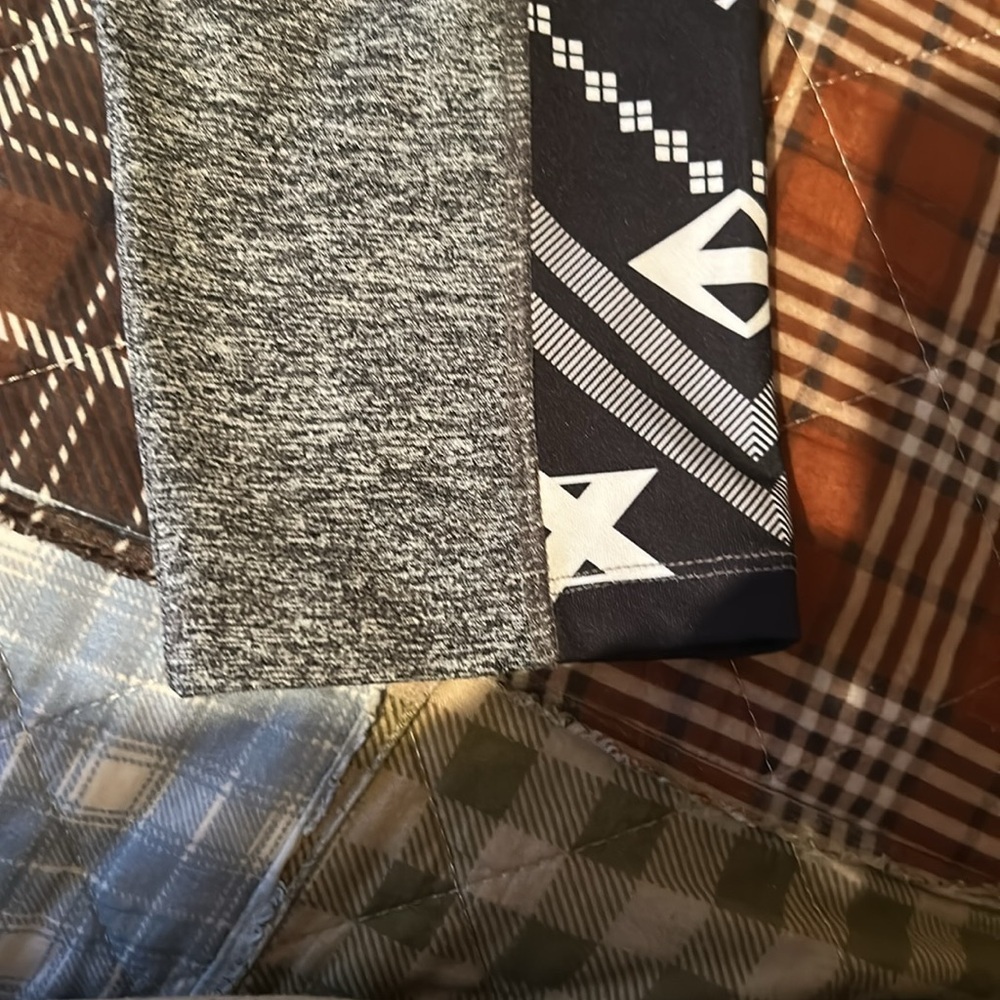 LuLaRoe Capri - Picture 6 of 6